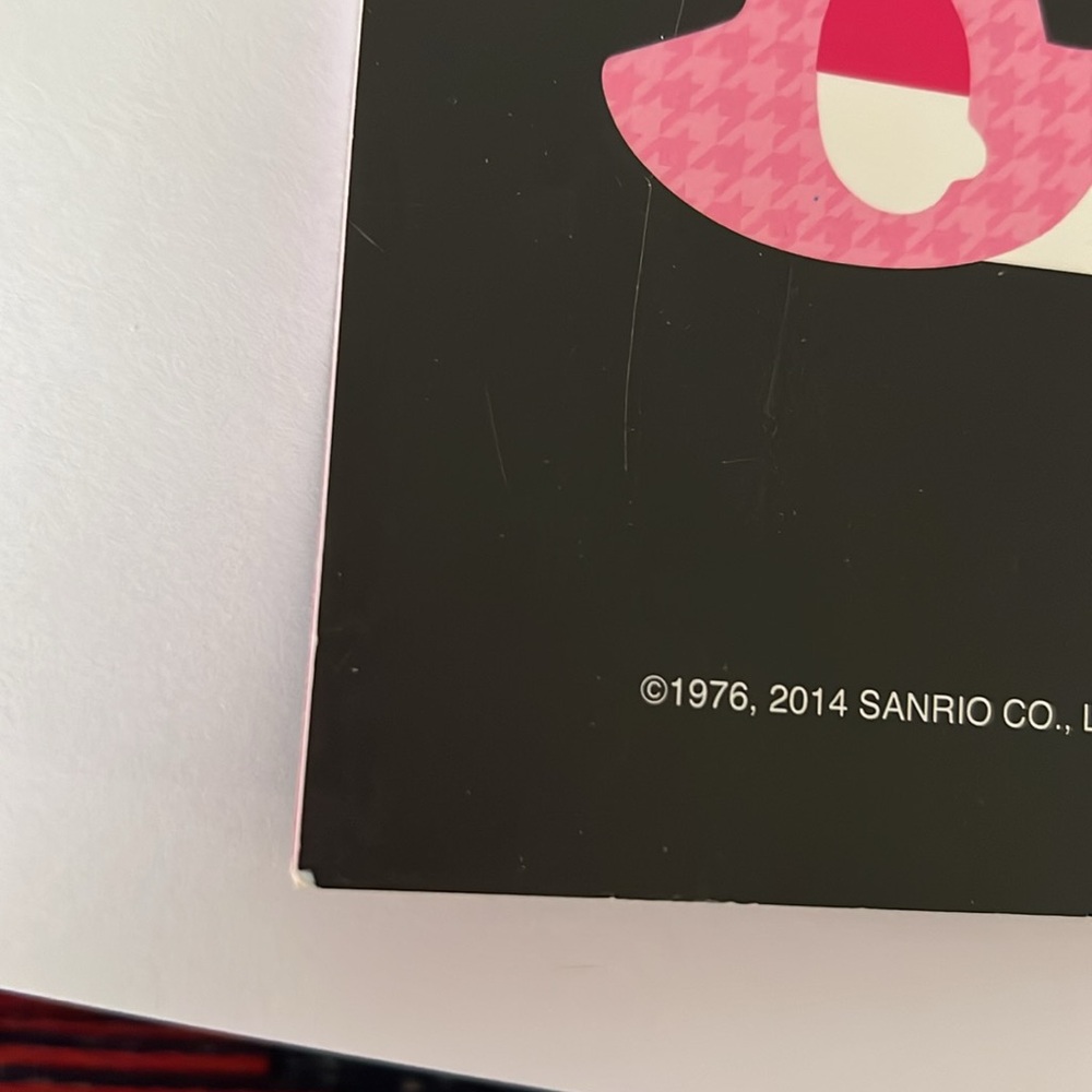 Mini Hello Kitty Notebook - Picture 5 of 7